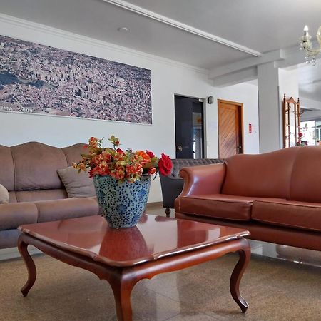 Colle Tourist Hotel Luxo 克里西玛 外观 照片