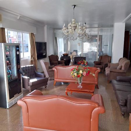 Colle Tourist Hotel Luxo 克里西玛 外观 照片