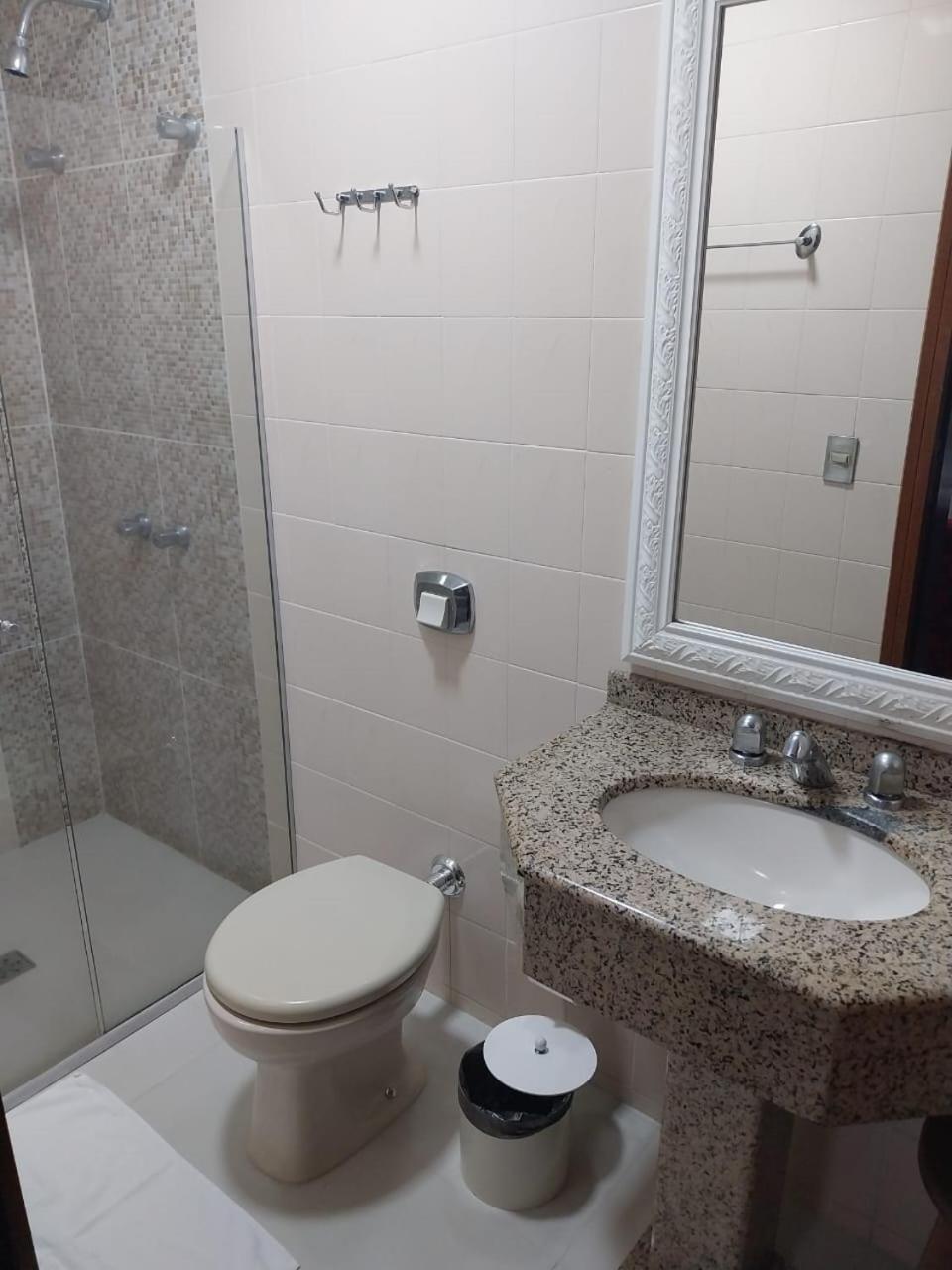 Colle Tourist Hotel Luxo 克里西玛 外观 照片