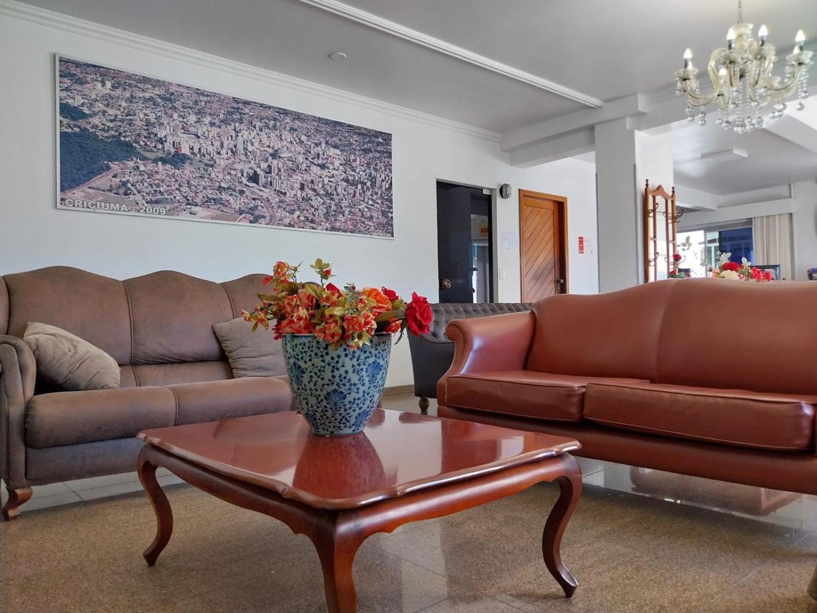 Colle Tourist Hotel Luxo 克里西玛 外观 照片