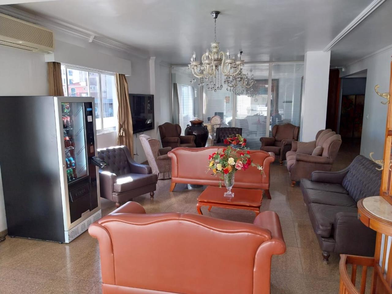 Colle Tourist Hotel Luxo 克里西玛 外观 照片